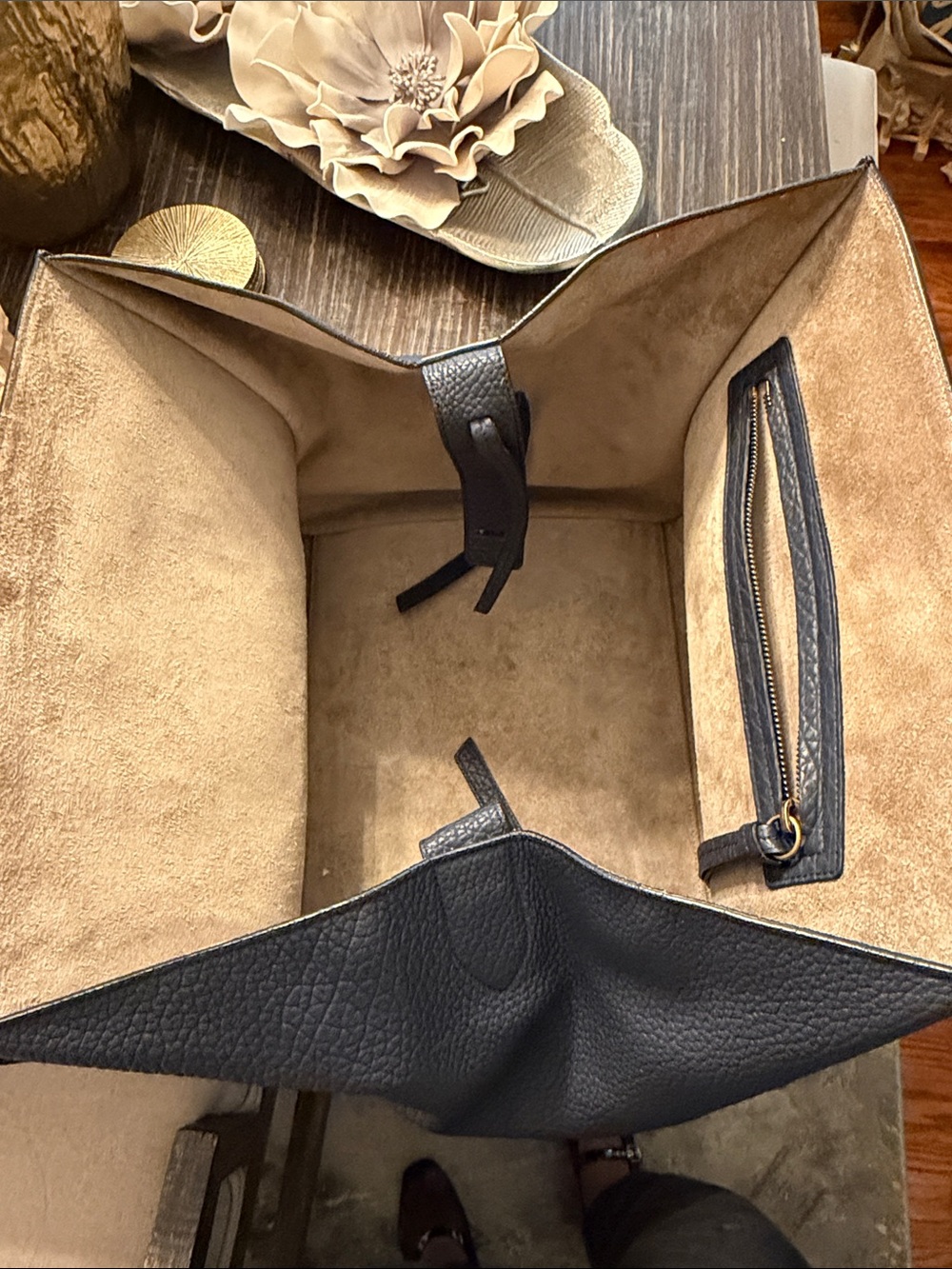 Celine-Phantom Luggage Bag. - Picture 8 of 11